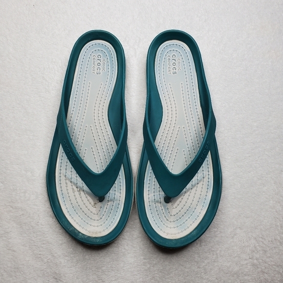 CROCS Swiftwater Teal Blue Thong Flip Flop Sandals - Picture 2 of 10